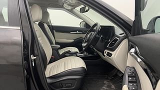 Used 2020 Kia Seltos GTX Plus AT D Diesel Automatic interior RIGHT SIDE FRONT DOOR CABIN VIEW