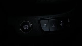 Used 2019 Kia Seltos GTX DCT Petrol Automatic top_features Keyless start