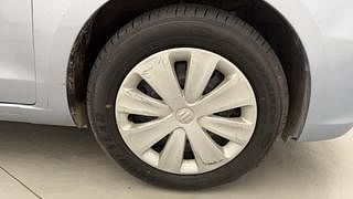 Used 2016 Maruti Suzuki Ertiga VDI SHVS Diesel Manual tyres RIGHT FRONT TYRE RIM VIEW