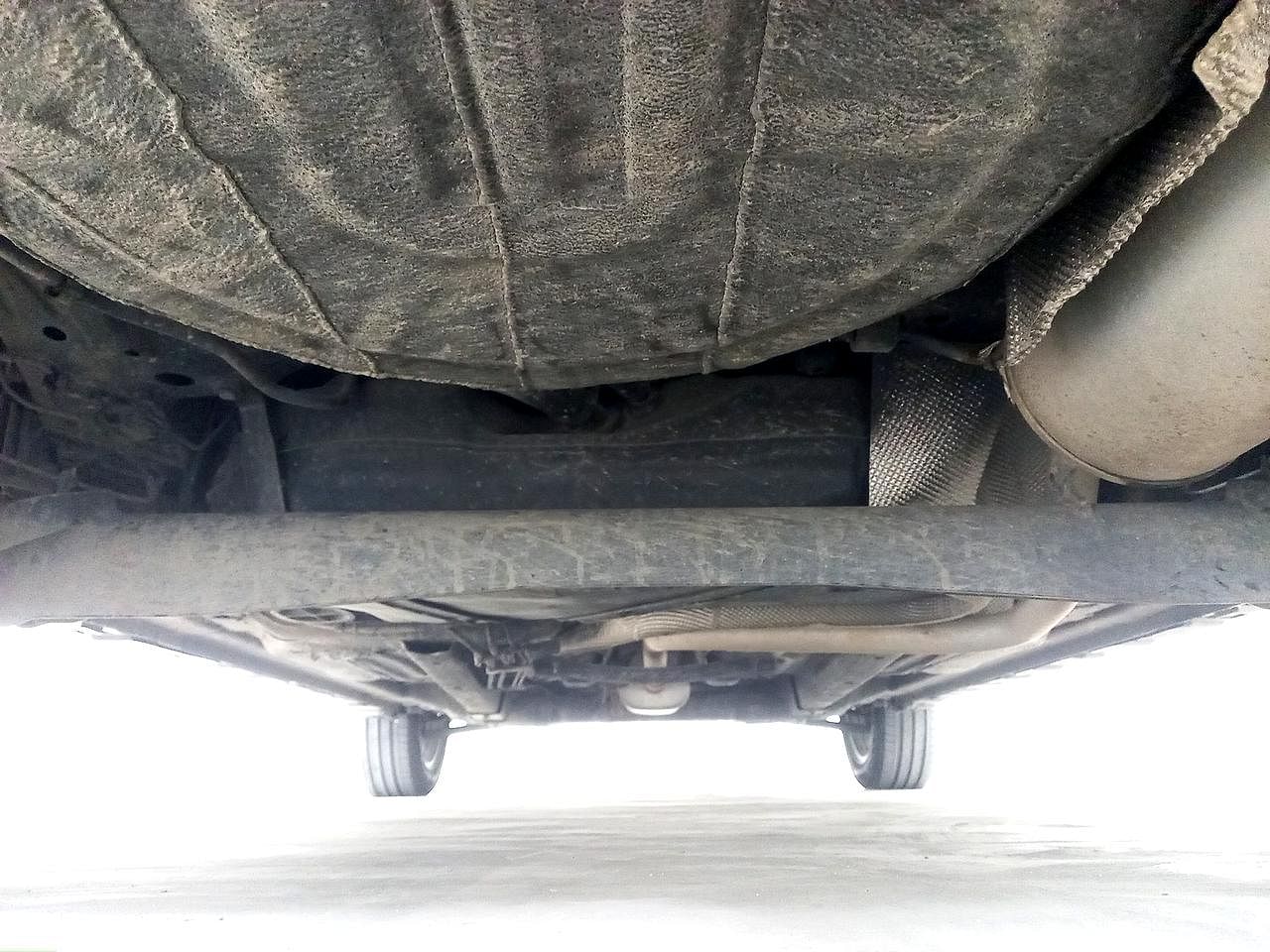 Used 2019 Ford Freestyle [2017-2021] Titanium 1.2 Petrol Manual extra REAR UNDERBODY VIEW (TAKEN FROM REAR)