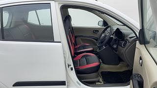 Used 2014 hyundai i10 Sportz 1.1 Petrol Petrol Manual interior RIGHT SIDE FRONT DOOR CABIN VIEW