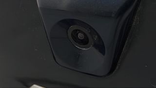 Used 2022 Hyundai Grand i10 Nios Sportz 1.2 Kappa VTVT Dual Tone Petrol Manual top_features Rear camera