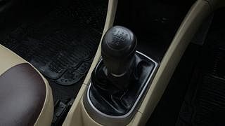 Used 2016 Hyundai Fluidic Verna 4S [2015-2018] 1.6 VTVT SX Petrol Manual interior GEAR  KNOB VIEW
