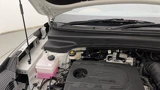 Used 2022 Hyundai Alcazar Platinum 7 STR 1.5 Diesel MT Diesel Manual engine ENGINE RIGHT SIDE HINGE & APRON VIEW