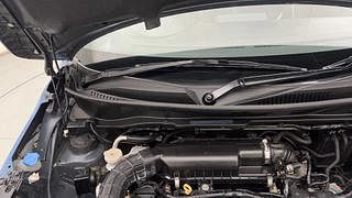 Used 2017 Maruti Suzuki Ignis [2017-2020] Zeta AMT Petrol Petrol Automatic engine ENGINE RIGHT SIDE HINGE & APRON VIEW