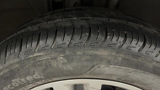 Used 2020 Renault Triber RXZ AMT Petrol Automatic tyres RIGHT FRONT TYRE TREAD VIEW