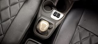 Used 2016 Datsun Redi-GO [2015-2019] T (O) Petrol Manual interior GEAR  KNOB VIEW