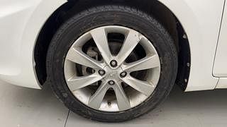 Used 2011 Hyundai Verna [2011-2015] Fluidic 1.6 VTVT SX Petrol Manual tyres LEFT FRONT TYRE RIM VIEW
