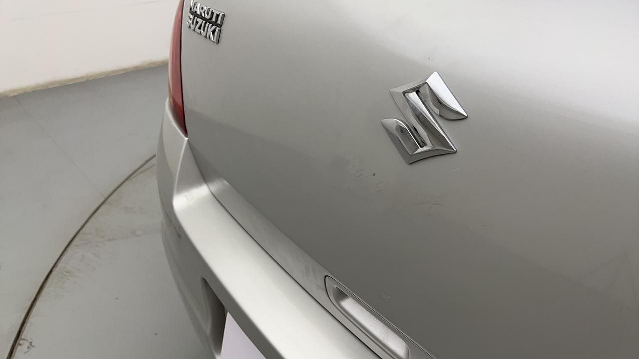 Used 2011 Maruti Suzuki Swift [2007-2011] VXi Petrol Manual dents MINOR SCRATCH
