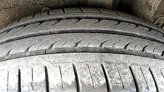 Used 2015 Hyundai Elite i20 [2014-2018] Magna 1.2 Petrol Manual tyres LEFT REAR TYRE TREAD VIEW