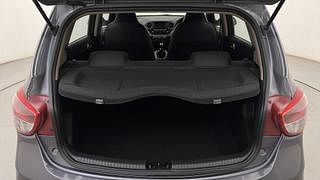 Used 2017 Hyundai Grand i10 [2017-2020] Sportz (O) 1.2 kappa VTVT Petrol Manual interior DICKY INSIDE VIEW