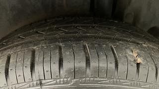 Used 2014 Maruti Suzuki Ertiga [2012-2015] ZXi Petrol Manual tyres LEFT REAR TYRE TREAD VIEW