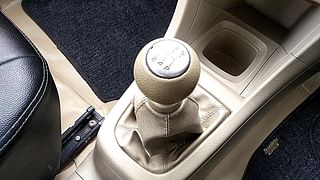 Used 2013 Maruti Suzuki Swift Dzire [2012-2017] VDI Diesel Manual interior GEAR  KNOB VIEW