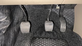 Used 2022 Mahindra Bolero Neo N8 Diesel Manual interior PEDALS VIEW