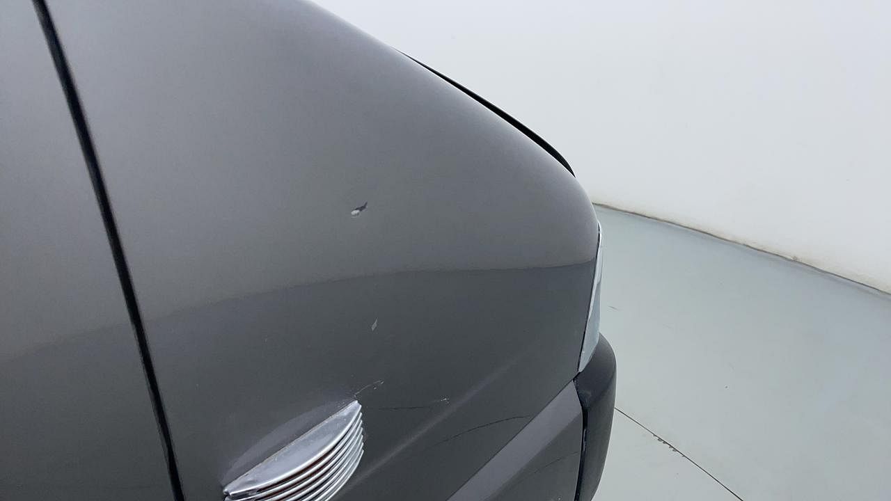 Used 2021 Maruti Suzuki Eeco STD 7 STR Petrol Manual dents MINOR DENT