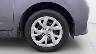 Used 2018 Hyundai Grand i10 [2017-2020] Magna 1.2 Kappa VTVT Petrol Manual tyres RIGHT FRONT TYRE RIM VIEW
