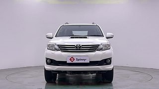 Used 2014 Toyota Fortuner [2012-2016] 3.0 4x2 MT Diesel Manual exterior FRONT VIEW