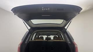 Used 2018 Mahindra XUV500 [2018-2021] W11 option AT Diesel Automatic interior DICKY DOOR OPEN VIEW
