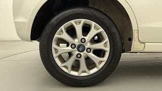 Used 2012 Ford Figo [2010-2015] Duratec Petrol EXI 1.2 Petrol Manual tyres RIGHT REAR TYRE RIM VIEW