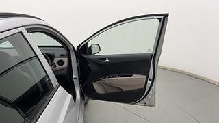 Used 2016 Hyundai Grand i10 [2013-2017] Asta 1.1 CRDi (O) Diesel Manual interior RIGHT FRONT DOOR OPEN VIEW