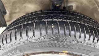 Used 2017 Maruti Suzuki Wagon R 1.0 [2010-2019] VXi Petrol Manual tyres LEFT FRONT TYRE TREAD VIEW