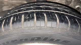 Used 2011 Toyota Etios [2017-2020] VX Petrol Manual tyres RIGHT REAR TYRE TREAD VIEW