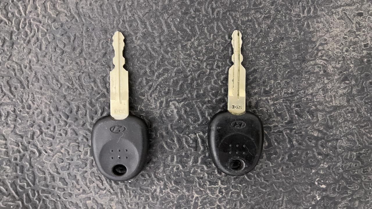 Used 2011 Hyundai Santro Xing [2007-2014] GL Petrol Manual extra CAR KEY VIEW