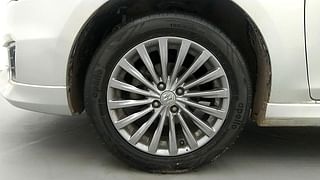 Used 2018 Maruti Suzuki Ciaz S Petrol Petrol Manual tyres LEFT FRONT TYRE RIM VIEW