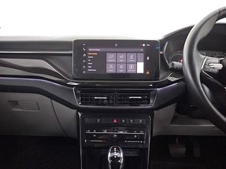 Used 2021 Skoda Kushaq Style 1.5L TSI DSG Petrol Automatic interior MUSIC SYSTEM & AC CONTROL VIEW