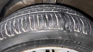 Used 2017 Maruti Suzuki Dzire [2017-2020] ZXI Petrol Manual tyres LEFT FRONT TYRE TREAD VIEW