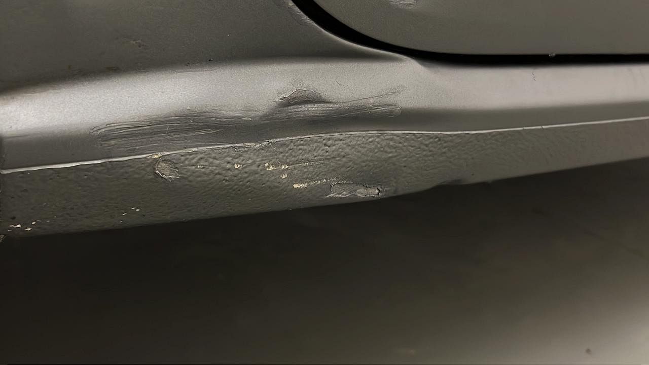 Used 2013 Volkswagen Polo [2010-2014] Comfortline 1.2L (P) Petrol Manual dents MINOR DENT