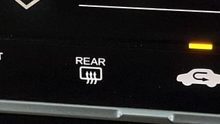 Used 2016 honda Jazz V Petrol Manual top_features Rear defogger