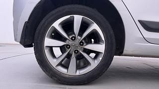 Used 2016 Hyundai Elite i20 [2014-2018] Asta 1.4 CRDI (O) Diesel Manual tyres RIGHT REAR TYRE RIM VIEW