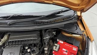 Used 2018 Tata Tiago [2016-2020] Revotron XZA AMT Petrol Automatic engine ENGINE LEFT SIDE HINGE & APRON VIEW