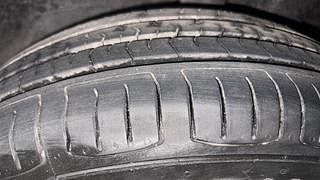 Used 2016 Hyundai Grand i10 [2013-2017] Sportz 1.2 Kappa VTVT Petrol Manual tyres LEFT REAR TYRE TREAD VIEW