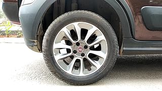 Used 2014 Fiat Avventura [2014-2019] Emotion Multijet 1.3 Diesel Manual tyres RIGHT REAR TYRE RIM VIEW