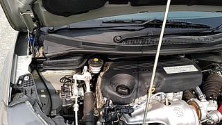 Used 2018 Honda WR-V [2017-2020] i-DTEC VX Diesel Manual engine ENGINE RIGHT SIDE HINGE & APRON VIEW