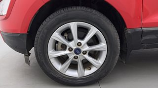 Used 2018 Ford EcoSport [2017-2021] Titanium 1.5L Ti-VCT Petrol Manual tyres LEFT FRONT TYRE RIM VIEW