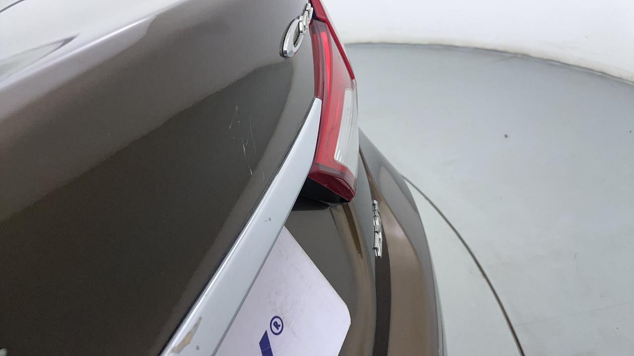 Used 2016 Maruti Suzuki Ciaz [2014-2017] ZXI+ AT Petrol Automatic dents MINOR SCRATCH