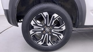 Used 2021 Renault Kiger RXZ Turbo CVT Petrol Automatic tyres RIGHT REAR TYRE RIM VIEW