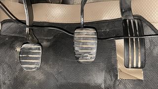 Used 2014 Nissan Terrano [2013-2017] XV D THP Premium 110 PS Diesel Manual interior PEDALS VIEW