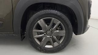 Used 2021 Renault Kwid CLIMBER 1.0 Opt Petrol Manual tyres RIGHT FRONT TYRE RIM VIEW
