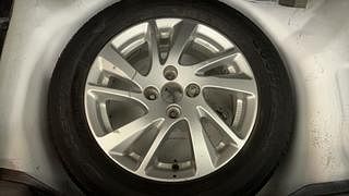 Used 2013 Maruti Suzuki Swift [2011-2017] ZDi Diesel Manual tyres SPARE TYRE VIEW