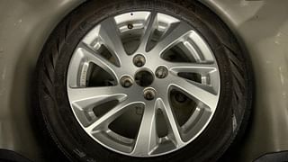 Used 2012 Maruti Suzuki Swift [2011-2017] ZXi Petrol Manual tyres SPARE TYRE VIEW