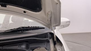 Used 2016 Maruti Suzuki Swift [2011-2017] VDi ABS Diesel Manual engine ENGINE LEFT SIDE HINGE & APRON VIEW