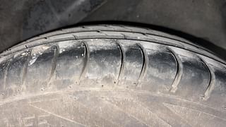 Used 2013 Hyundai i10 [2010-2016] Sportz 1.2 Petrol Petrol Manual tyres LEFT REAR TYRE TREAD VIEW