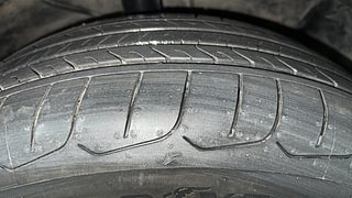 Used 2016 Hyundai Creta [2015-2018] 1.6 SX Plus Petrol Petrol Manual tyres RIGHT FRONT TYRE TREAD VIEW