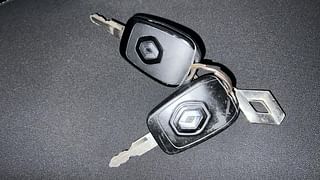Used 2020 Renault Kwid CLIMBER 1.0 Opt Petrol Manual extra CAR KEY VIEW