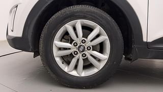 Used 2017 Hyundai Creta [2015-2018] 1.6 SX Plus Petrol Petrol Manual tyres LEFT FRONT TYRE RIM VIEW