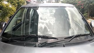 Used 2013 Maruti Suzuki Swift Dzire [2010-2011] VDi BS-IV Diesel Manual exterior FRONT WINDSHIELD VIEW